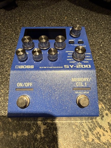 Boss 200 synthesizer guitar - synthesizer,
