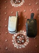 Genuine Motorola V50 Case With Damaged V50 Phone (no Charger)