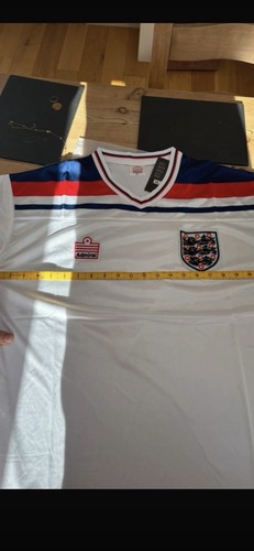 1982 england white shirt - 1982,