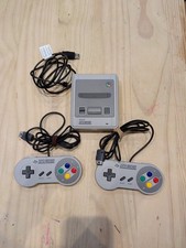 SNES Super Nintendo Entertainment System Classic Mini with 2 Controllers