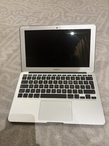 Apple macbook air - apple,