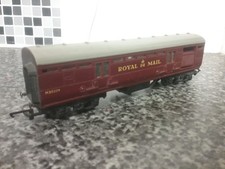 OO GAUGE HORNBY TRIANG ROYAL MAIL COACH VGC