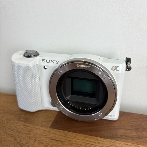 Sony a5000 white compact - white,