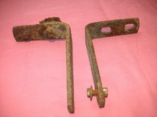 Daimler 250 V8  or Jaguar Mk2 340  Bumper front irons.