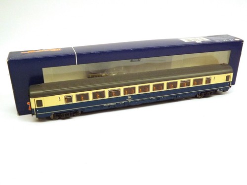 Roco 44651 2nd class coach - 44651,