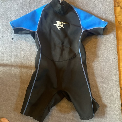 Shortie twf wet suit size - suit, 8