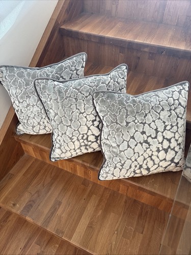 Cushion covers in - cushion,