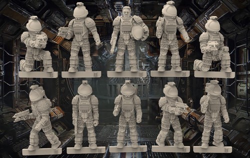 28mm alien space crew - space,