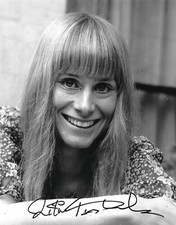 Rita Tushingham Signed 10x8