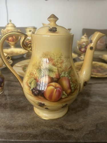 Aynsley orchard gold - orchard, coffee