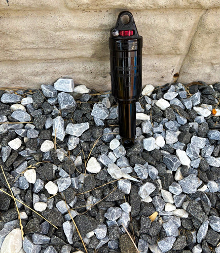 Black aluminium suntour radion - aluminium,