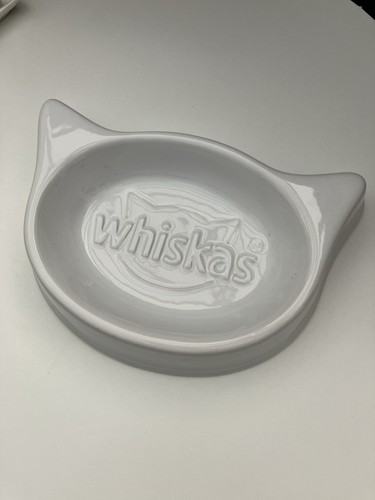 Ceramic whiskers branded cat - ceramic,