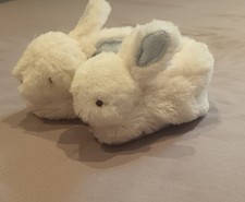 Doudou Et Compagnie 0-6 Months Plush Bunny Rabbit Baby Slippers with Rattles 