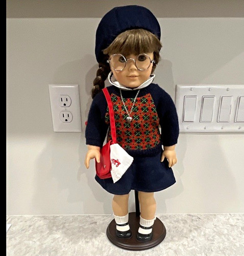 American girl molly 18in doll - molly,