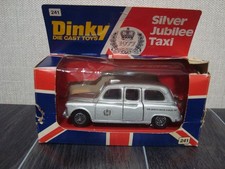Dinky 241 London Austin Taxi