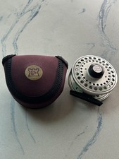 excellent original Vintage Hardy ultralite disc LA 5/6 plus case