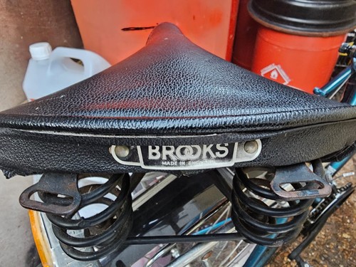 Vintage brooks bicycle sprung - vintage,