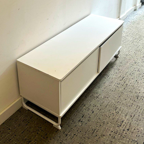 Freestanding white rectangular - freestanding,