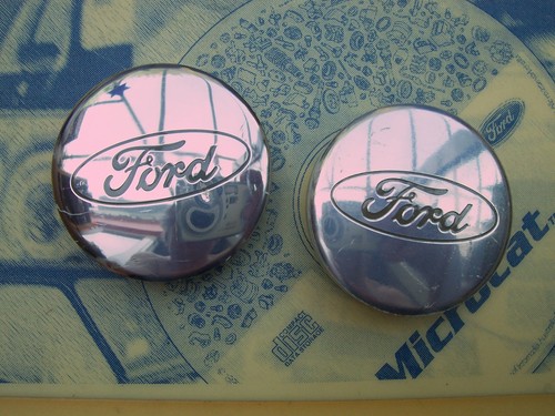 New genuine ford small alloy - genuine,
