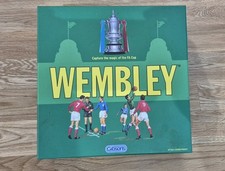 Gibson’s Wembley Board Game Capture the Magic of the FA Cup Football complete 