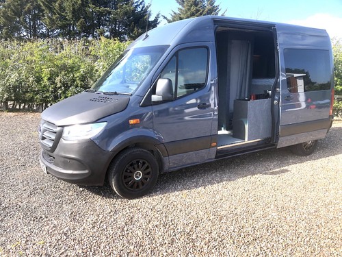 Mercedes off grid campervan - off,