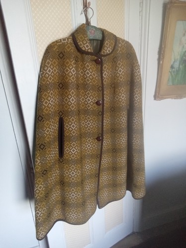 Welsh wool cape - wool, 18