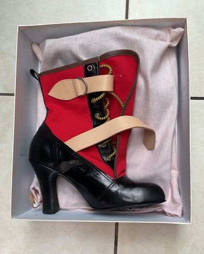 Iconic vivienne westwood red - westwood,