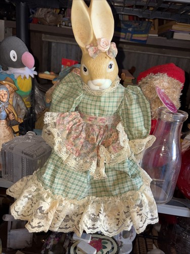 Wendy wabbit house - house, of