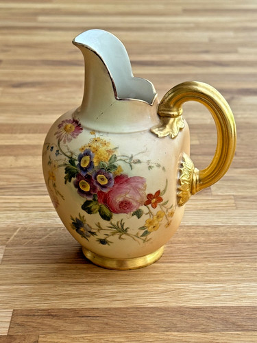 Royal worcester antique - worcester, blush