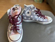 Women’s Size 7 - Converse