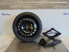 Vauxhall Astra Wheel space