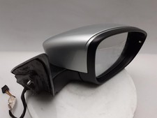 VOLKSWAGEN BEETLE Right Hand