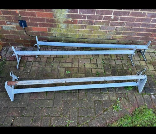 Metal roof rack - roof,