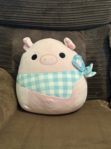 Peter the pig with scarf - peter,