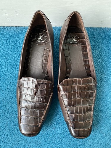 Clarks genuine brown - clarks,