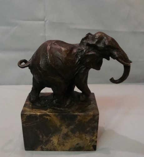 Statue elephant wildlife art - elephant,