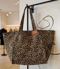 Extra Large Adjustable Leopard