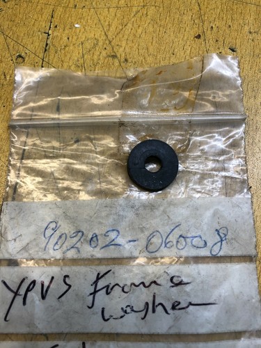 Rubber mounting yamaha - rubber,