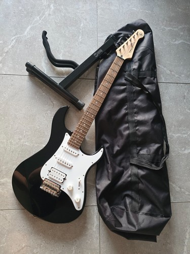 Yamaha pacifica pac012 - pacifica,