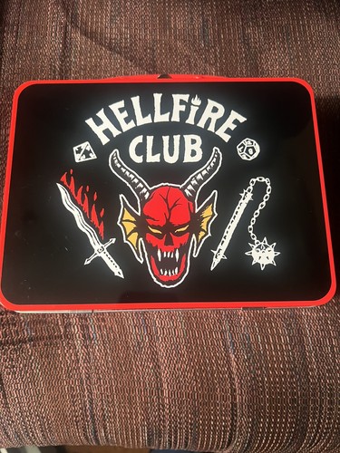 Stranger things hellfire - stranger,