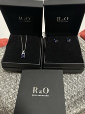 Ruby & Oscar Blue Sapphire