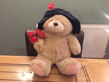 Vintage Forever Friends Bear with  Hat and Roses (Rare Andrew Brownsword 90's)