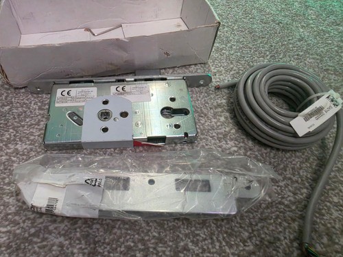 Brand new assa abloy - brand,