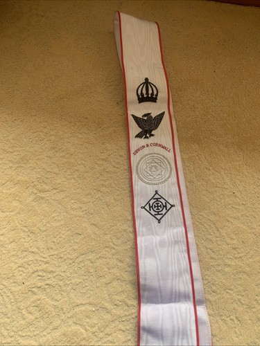 Masonic red cross - red, of