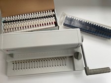 Rexel Manual Compact Comb