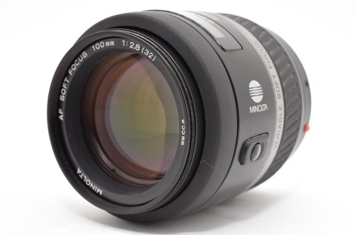 Minolta soft focus 100mm - soft,