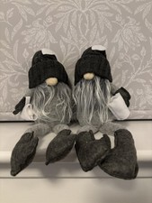 Pair of Festive Christmas Grey Gonks