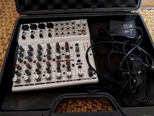 Behringer eurorack ub1202 - behringer,
