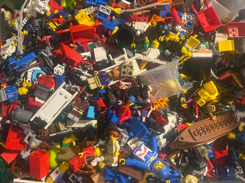 3kg lego minifigures - 3kg, of