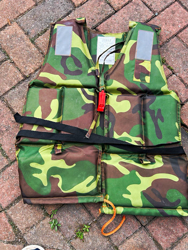 Camouflage foam buoyancy - foam,
